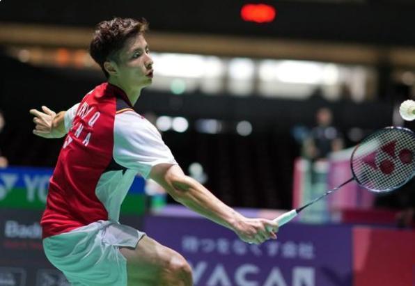 既优雅又充 既优雅又充